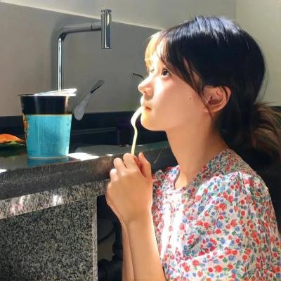 真少爷摆烂心死后，姐姐们都慌了